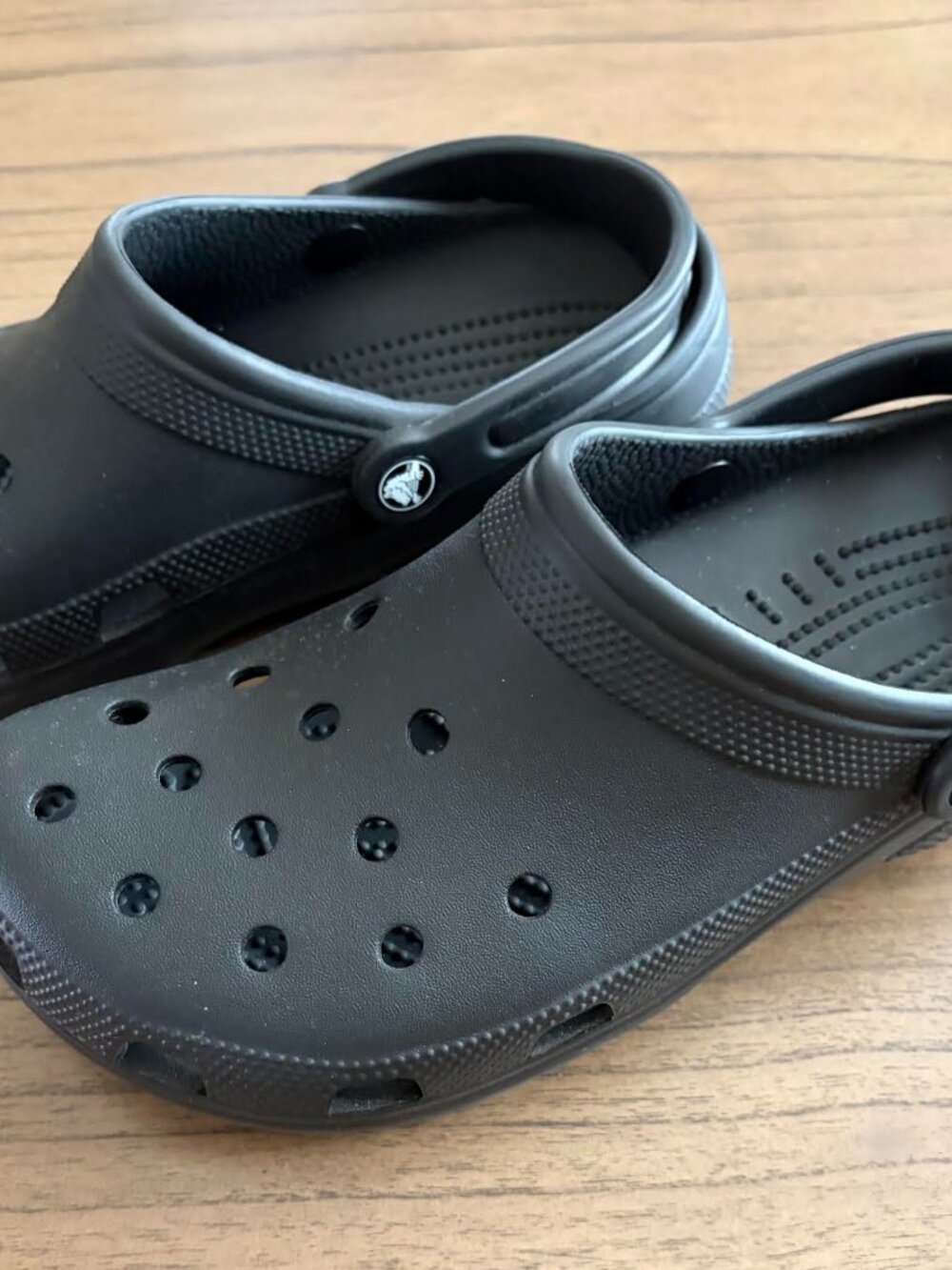 Men's 11/ Women's 13 Black New (without box) Crocs